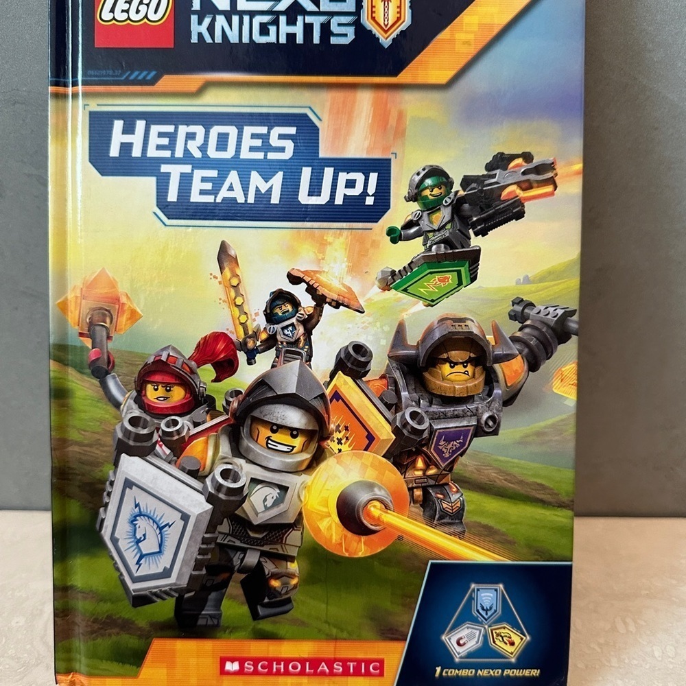 LEGO Nexo Knights Heroes Team Up! Scholastic Reader Collection